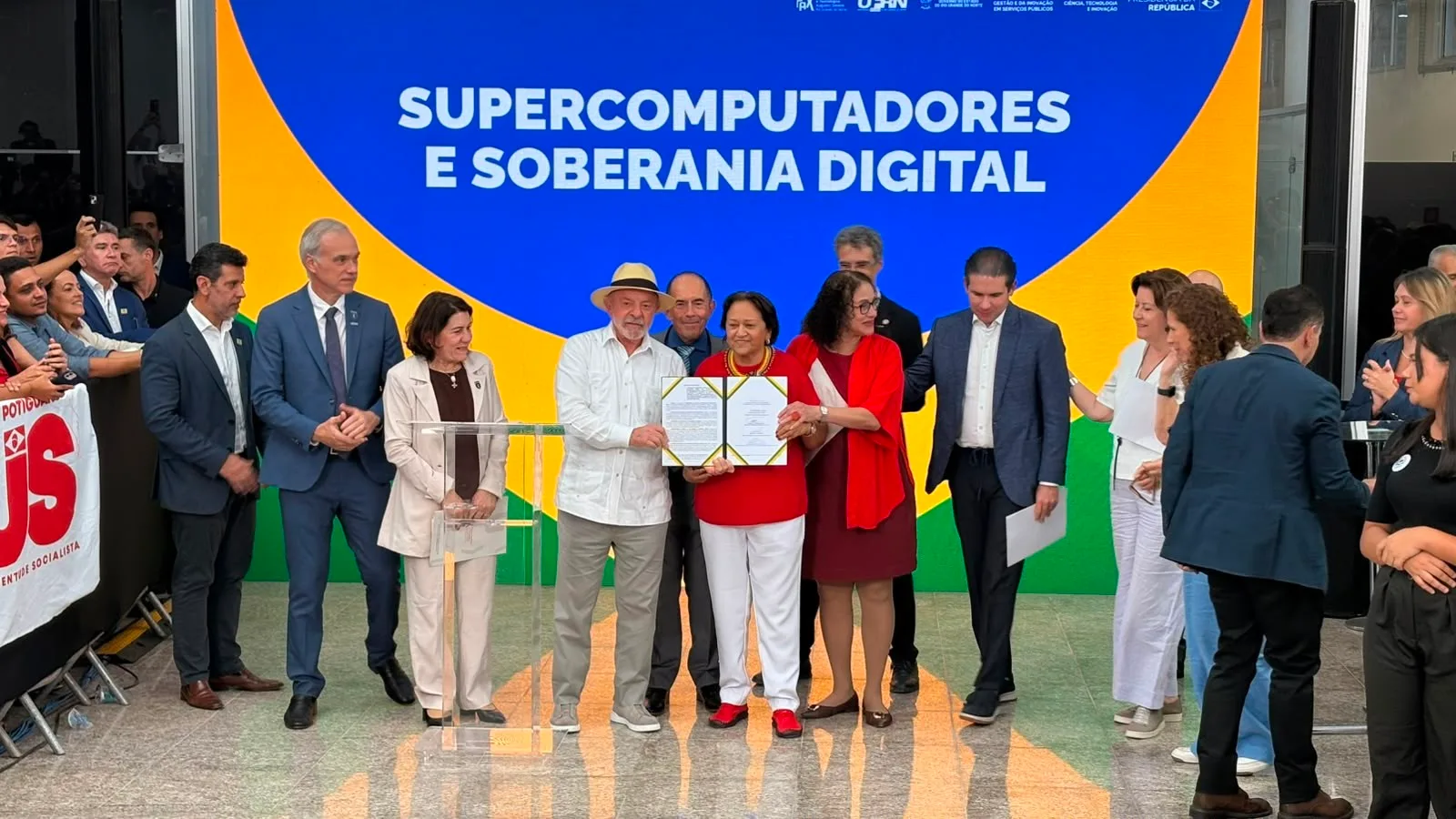 Governo federal anuncia supercomputador de R$ 1 bilhão no Rio Grande do Norte para inteligência artificial